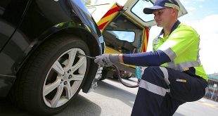 Three Reasons Why Maintaining Your Roadside Assistance Membership Is Critical During Recession