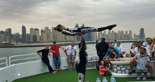 Dhow cruise entertainment 