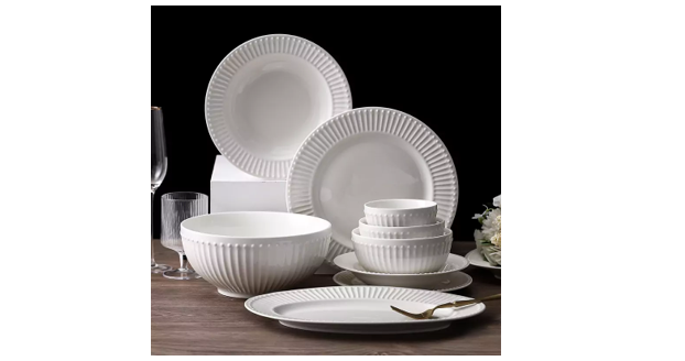 Why GOLFEWARE's Porcelain Dinnerware is Perfect for Your Hotel To the attention of the hotel management! Do you wish to improve your diners' overall experience? For an example, consider the fine china . It's long-lasting, and it elevates every meal to a higher level of sophistication. This article will discuss the benefits of using porcelain dinnerware from the GOLFEWARE in your hotel. Take advantage of this chance to show your consumers how much you care by providing them with luxurious porcelain dinnerware . All right, let's get this party started! Which porcelain dinnerware is ideal for a hotel? Hotels can employ a variety of porcelain dinnerware options, but GOLFEWARE's Porcelain Dinnerware is the finest choice due to its durability and aesthetic quality. This tableware is great for establishments that serve fragile foods since it is composed of high-quality china that is resistant to breaking and chipping. If taken care of properly, this dinnerware will retain its beauty for many years to come. Here's why your hotel should use GOLFEWARE's porcelain dinnerware. Because of its traditional style, which will never go out of fashion, GOLFEWARE's porcelain dinnerware is the ideal theme for your hotel. Whether it's a formal dinner or a casual get-together, GOLFEWARE's bone china dinnerware will always be a hit. Its high-quality porcelain dinnerware is available in a wide range of shapes and sizes to accommodate a variety of dining preferences, including those associated with Chinese, Western, Japanese, and other cuisines. Their wares feature both traditional and contemporary ornamentation, such as gold-rimmed porcelain dinner plates and brightly colored ceramic mugs for the holidays. The advantages of utilizing GOLFEWARE's dinnerware GOLFEWARE's dinnerware is the best option if you want tableware that will survive for years yet still look excellent. The materials used to craft their custom porcelain dinnerware s are high-quality and will not chip or fade. Furthermore, the porcelain tableware goods from GOLFEWARE are great for usage in hotels and restaurants because of their excellent impact strength, abrasion resistance, and heat resistance. The adaptability of GOLFEWARE's dinnerware is another another perk. It's appropriate for both official and informal situations. Also, it complements many other kinds of meals. You can't go wrong with GOLFEWARE tableware, whether you're serving Italian or American food. GOLFEWARE's porcelain dinnerware wholesale is also great because it is reasonably priced. If you want to impress your guests without breaking the bank, dishware is not a necessity. Dinnerware from GOLFEWARE is so reasonably priced. Porcelain dinnerware wholesale from GOLFEWARE is a great option if you want to give a fancy meal to your guests. It's perfect for every occasion thanks to its distinctive styles and premium materials.