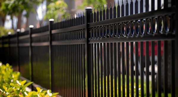 Enhancing Your Property’s Curb Appeal with Black Aluminum Fencing